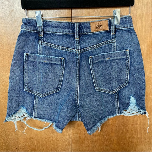 ZARA Ripped Button Jean Shorts - Picture 4 of 7